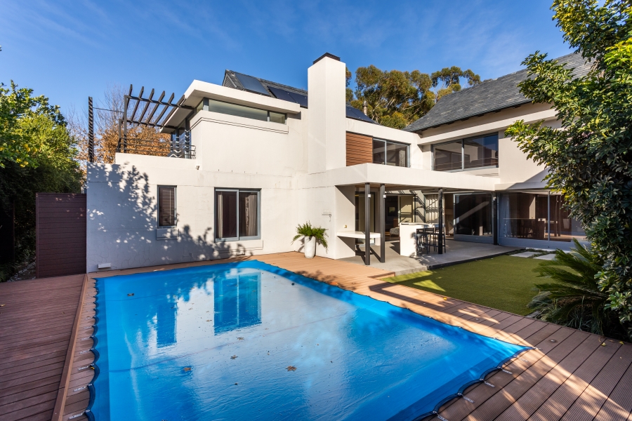 4 Bedroom Property for Sale in Pearl Valley at Val de Vie Western Cape
